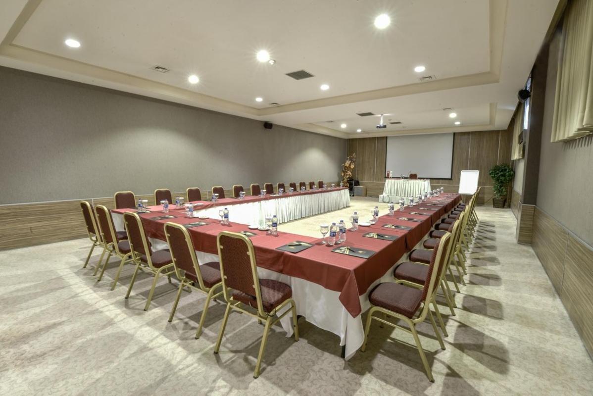 Anadolu Hotels Esenboga Thermal エクステリア 写真