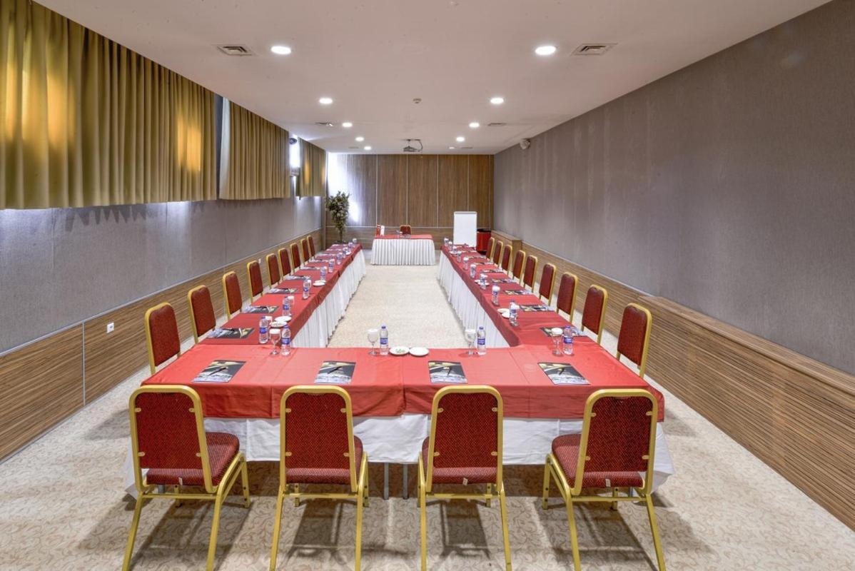 Anadolu Hotels Esenboga Thermal エクステリア 写真