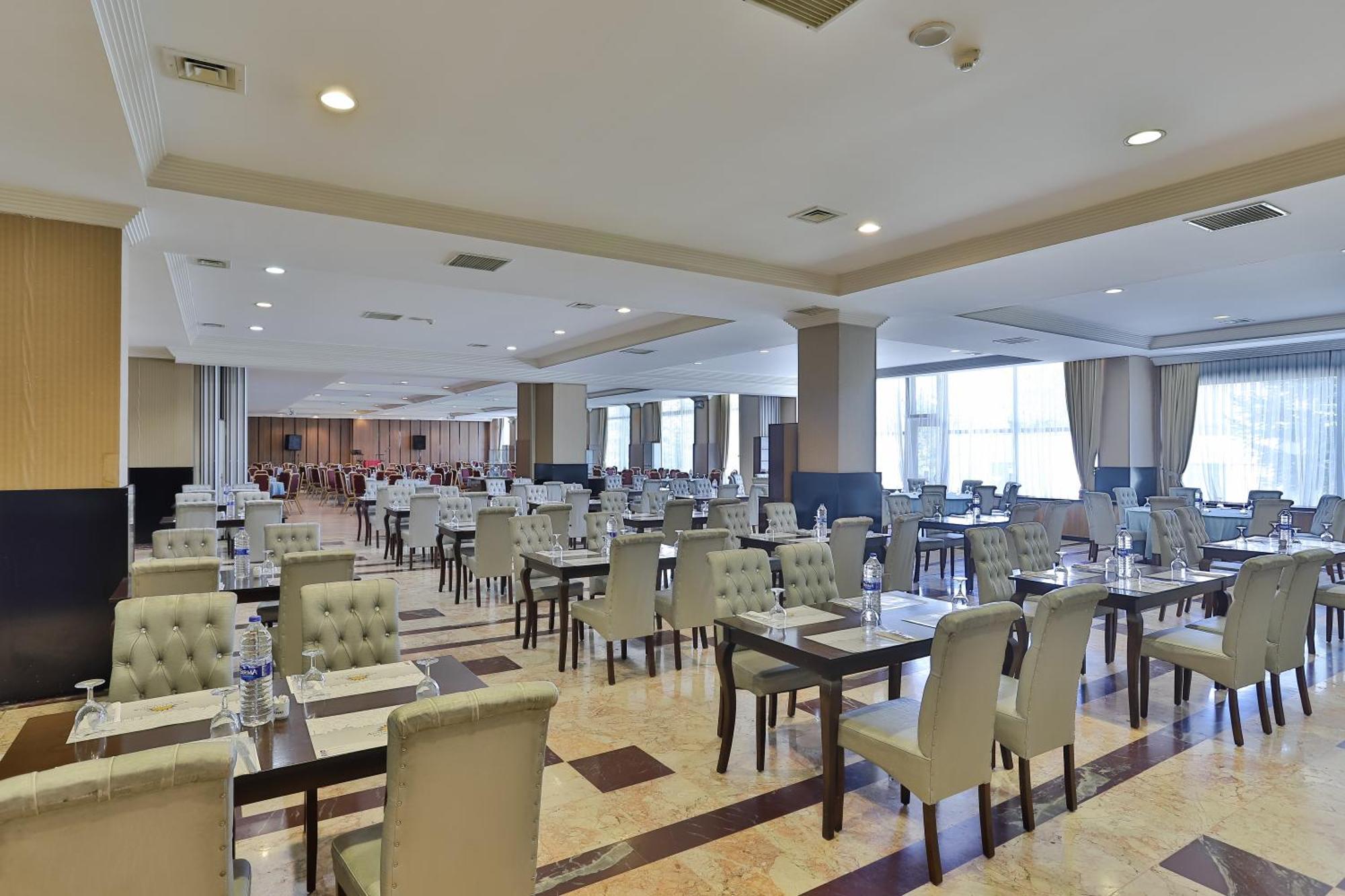 Anadolu Hotels Esenboga Thermal エクステリア 写真